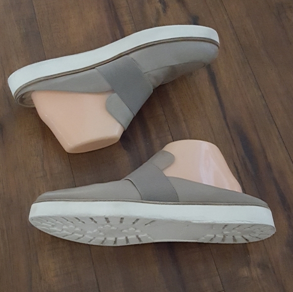 Via Spiga - Gray Suede Slip on Loafers Mules - Picture 2 of 6